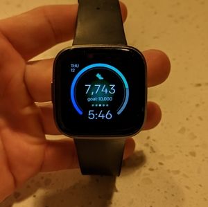 Fitbit Versa 2